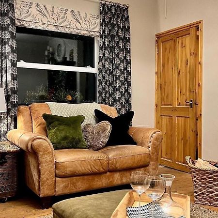 6 - Central Location - Entire House - Free Parking Merthyr Tydfil Zewnętrze zdjęcie