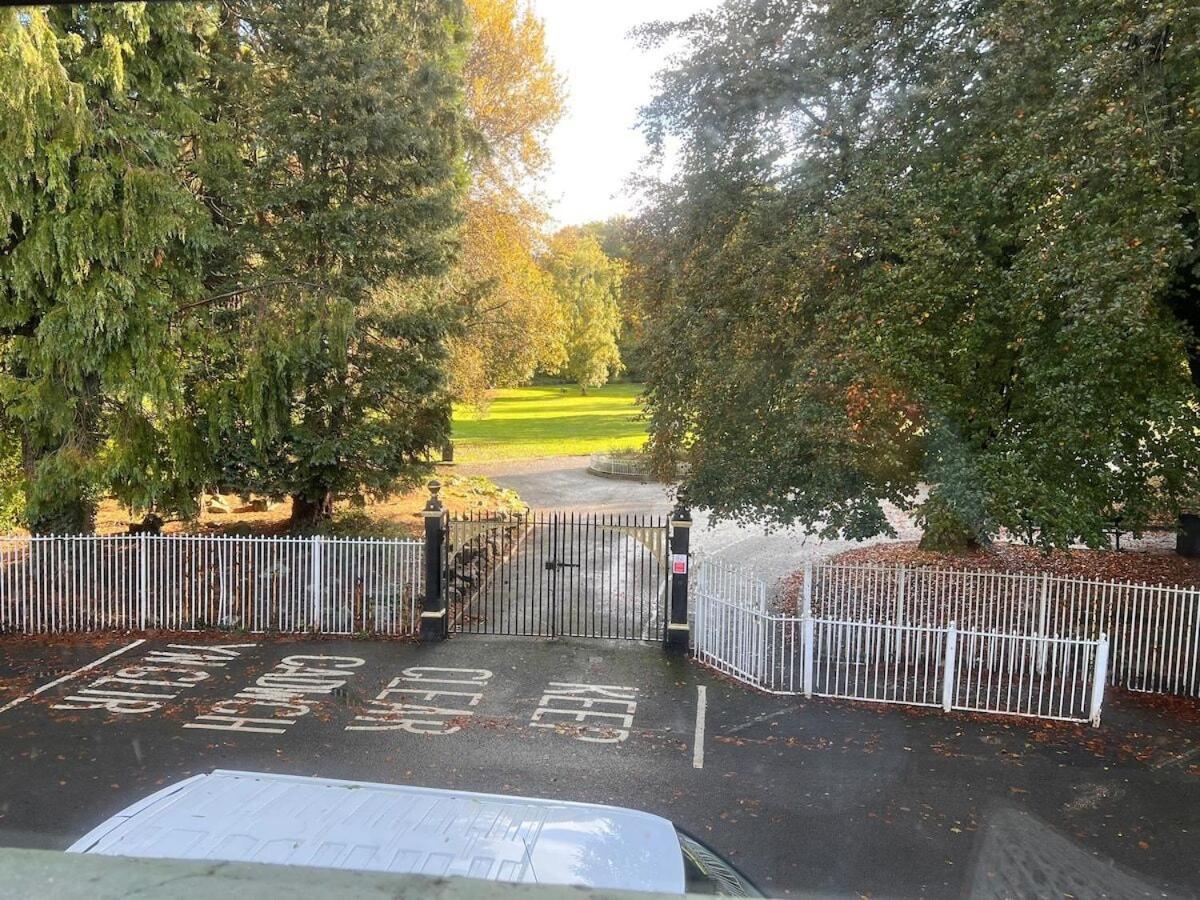 6 - Central Location - Entire House - Free Parking Merthyr Tydfil Zewnętrze zdjęcie