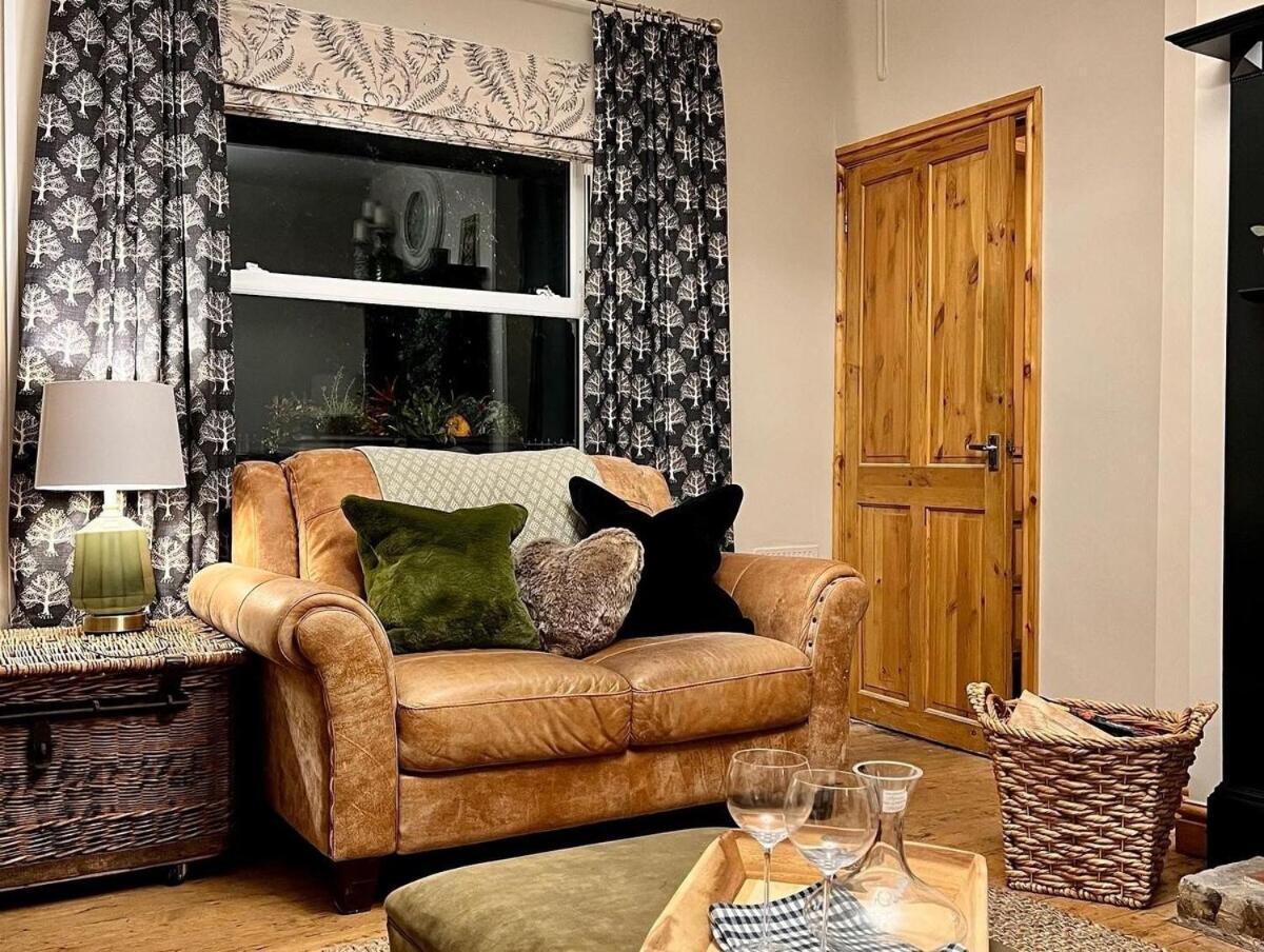 6 - Central Location - Entire House - Free Parking Merthyr Tydfil Zewnętrze zdjęcie