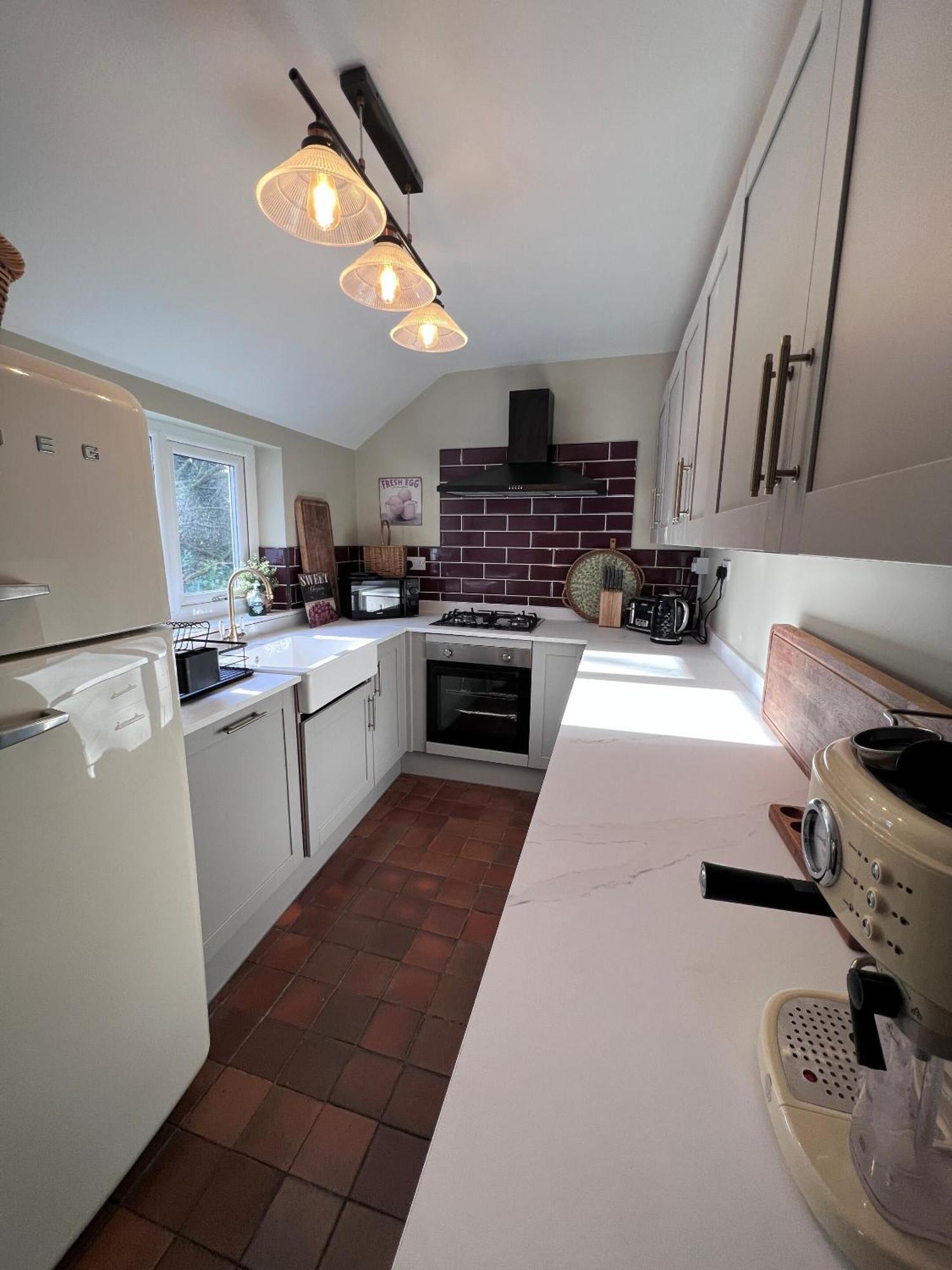 6 - Central Location - Entire House - Free Parking Merthyr Tydfil Zewnętrze zdjęcie